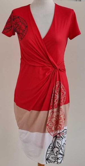 Desigual rood jurkje met beige en wit mt. M