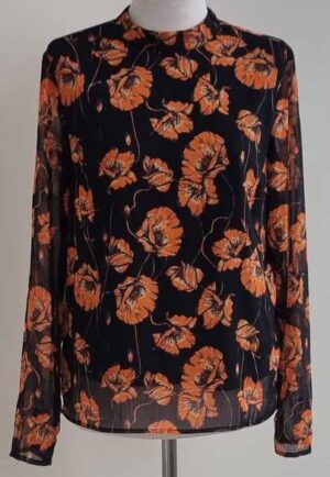 Pieces zwarte blouse met oranje bloemen mt. S