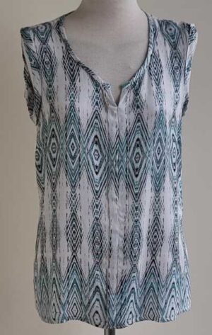 Geisha witte blouse met mintgroene/roze prints mt. 36/S