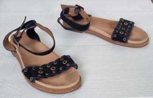 Clarks zwarte sandalen mt. 39