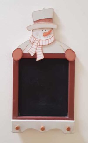 Winters krijtbord met sneeuwpop