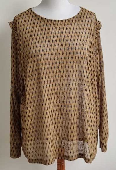 Norah oker/bruin shirt met zwarte print mt. 48