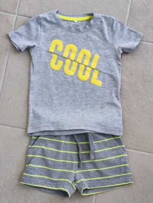 080.Name It grijs setje met gele  prints mt. 80/86