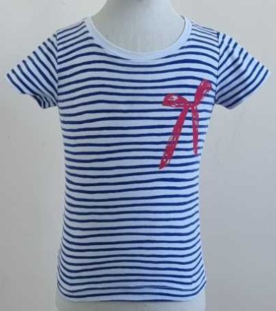 086.Hema blauw/wit gestreept t-shirt met strik mt. 86/92