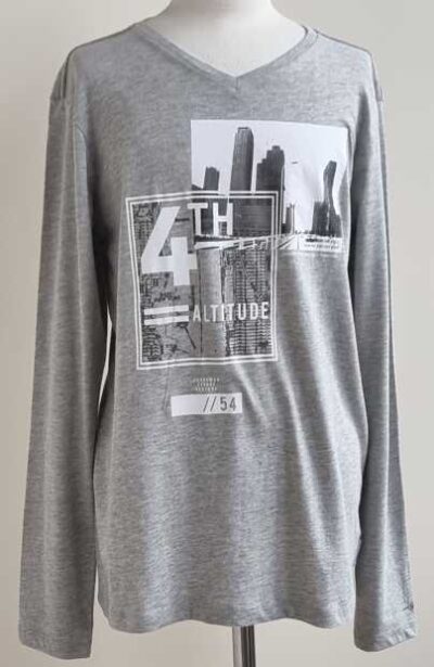 158.Mitch grijs shirt met wit/zwarte/grijze print mt. 158/164 NIEUW