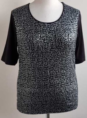 Witteveen (Sheila de Vries) feestelijk zwart shirt mt. L