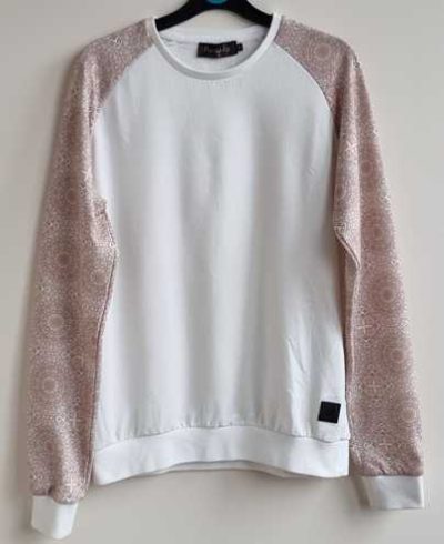 PureWhite roomwitte sweater mt. L