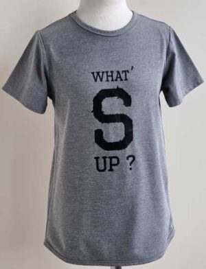 122.By Storm grijs t-shirt met zwarte tekst mt. 122/128