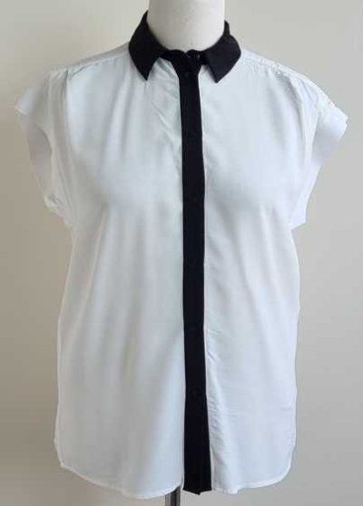 Esprit witte blouse met zwart mt. L