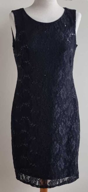 Dresses Yessica zwart kanten jurkje mt. 40