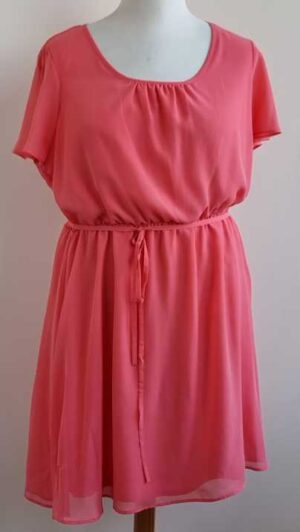 Yessica roze jurk mt. 48