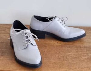 River Island lichtgrijze schoenen mt. 37 (4)
