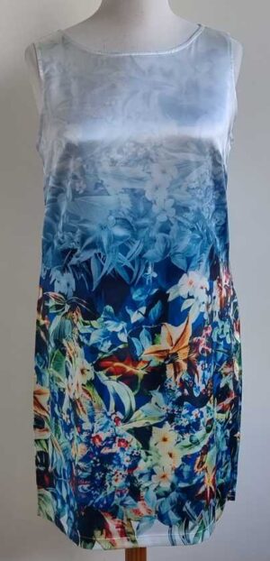 Yessica Dresses jurkje met mooie prints mt. L