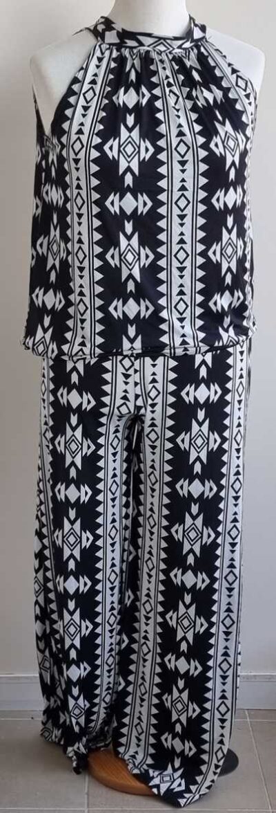New Style zwart/witte soepelvallende set mt. M