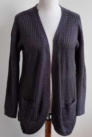 Only grijs gebreid loshangend vest mt. L
