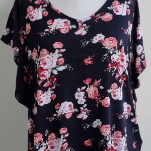 Bodyflirt zwart t-shirt met rozen print mt. 48/50