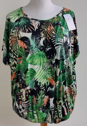 Refena roomwit shirt met bladeren print mt. XL (TU) NIEUW
