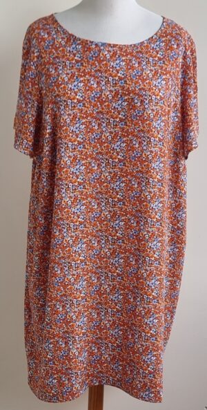 Zizzi oranje/paars jurkje met bloemetjes mt. 54 (XL)