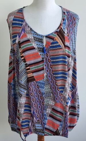 Sempre Piu soepelvallende gekleurde blouse top mt. 54