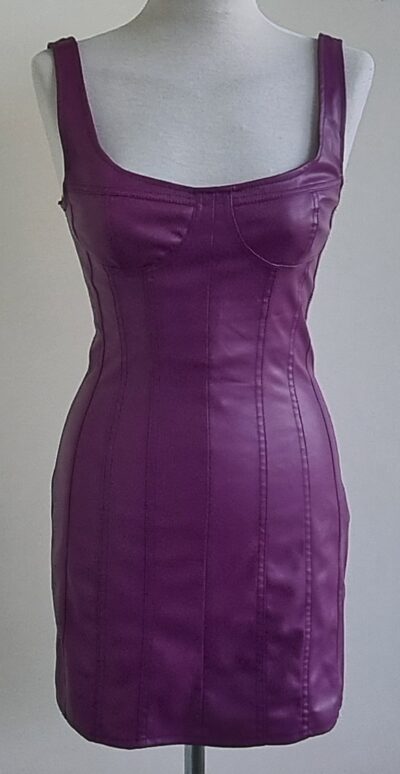 Bershka leather look paars jurkje mt. S