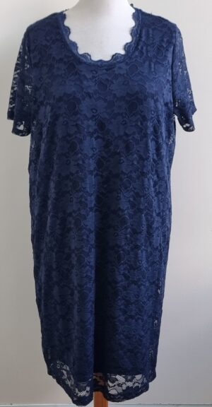Zhenzi (Crizpy) stretchy blauwe kanten jurk mt. 50/52 (L)