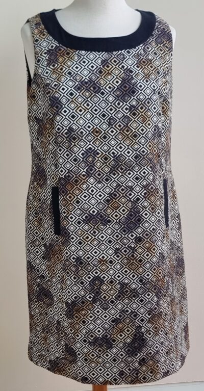 L'histoire de Louise zwarte/witte jurk mt. 46