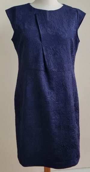 D'Auvrey marine blauwe jurk met relief mt. 44