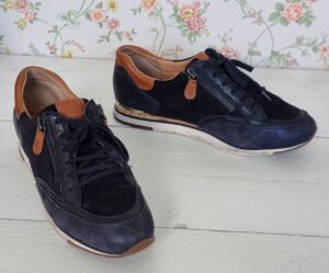 Gabor donkerblauwe leren sneakers mt. 40 (6,5)