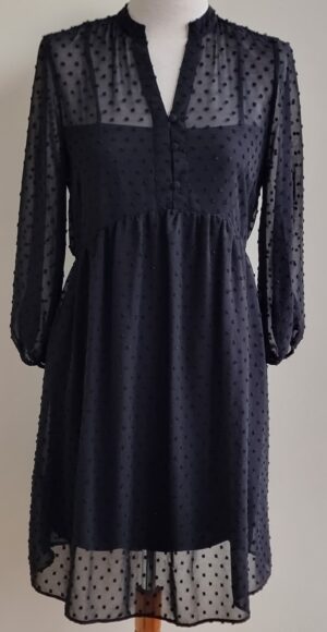 Primark zwart jurkje met onder jurkje mt. 38