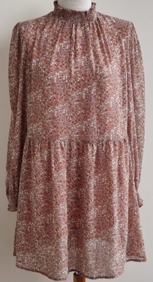 Sweewe lichtbruin jurkje met glimmertje mt. M