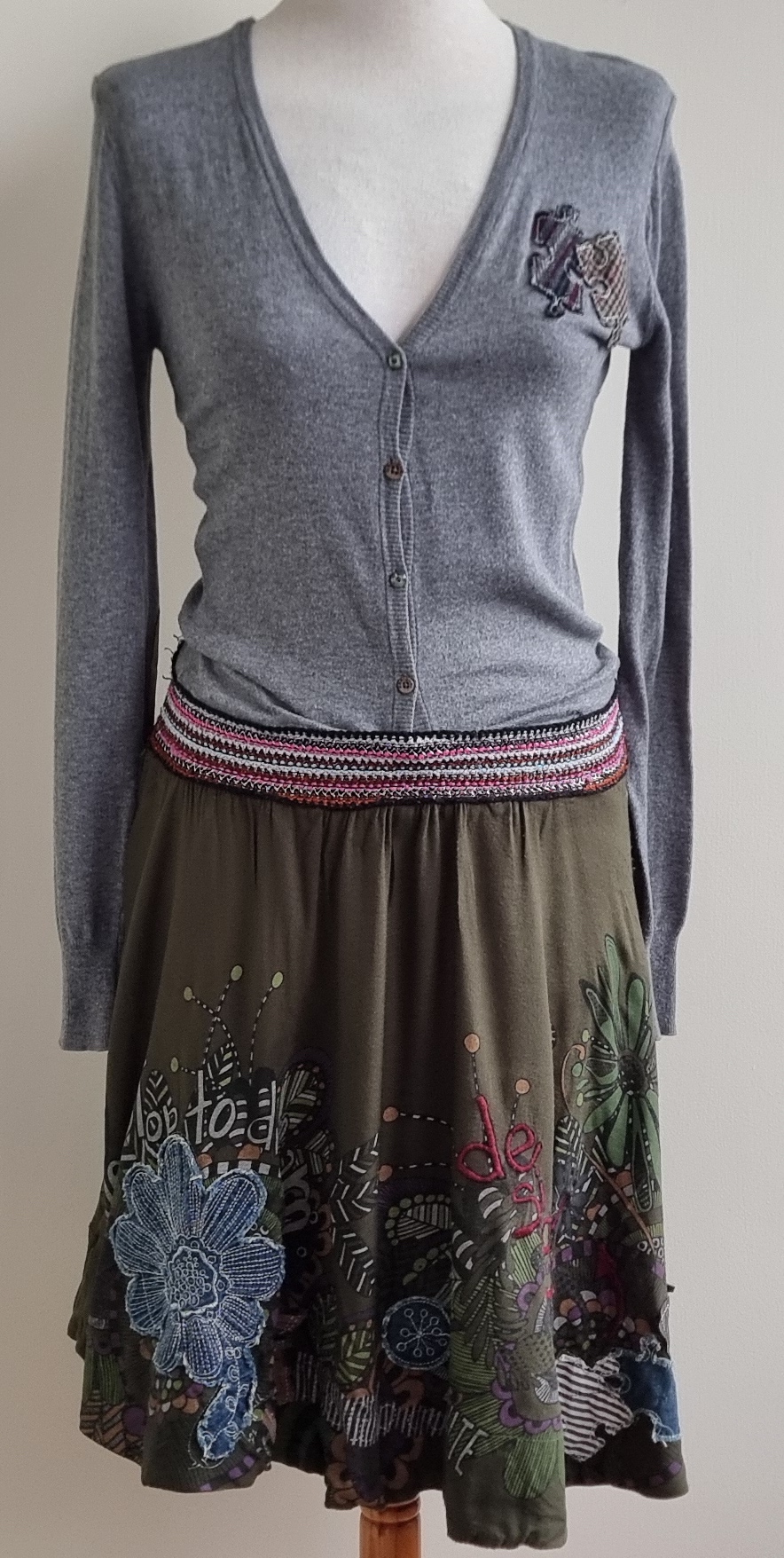 Desigual grijs/groen jurkje met details mt. 40