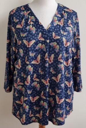 Paprika soepelvallend blauw shirt met print mt. 50 (XL)