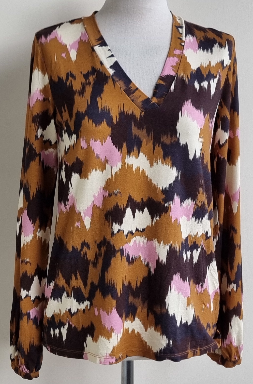 Ivy Beau soepelvallend shirt mt. 34