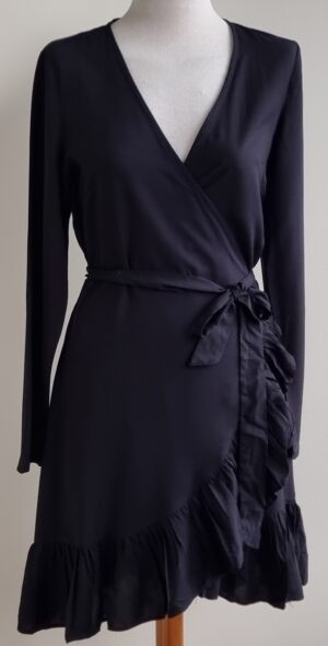 Vila zwart overslag jurkje mt. S NIEUW
