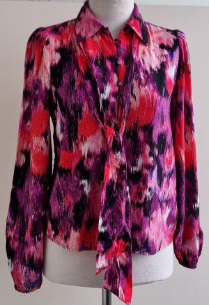 YAS gekleurde blouse mt. XS
