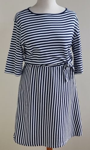 Jean Pascale blauw/wit stretchy jurkje mt. XL