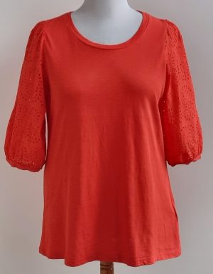 MS Mode (FSTVL) rood t-shirt met broderie mt. M