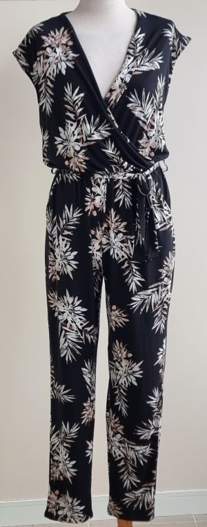 Vero Jo zwarte jumpsuit met print mt. S