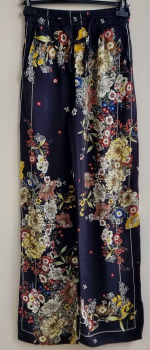 Zara zwarte broek met bloemen prints mt. M