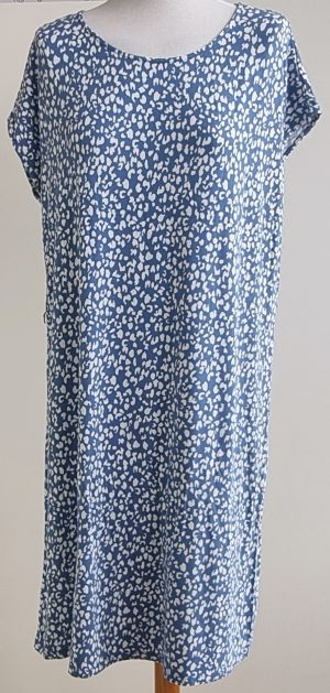 Yessica Dresses lichtblauw jurkje met witte prints mt. M