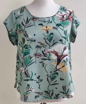 Only groene blouse met bloemen prints mt. 42