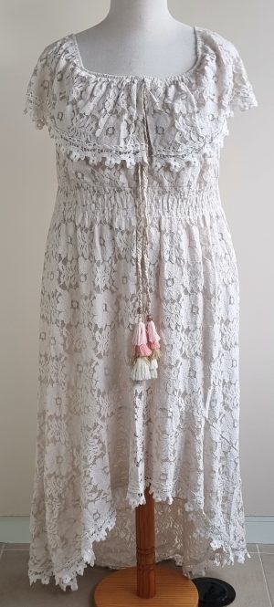 Made in Italy ecru kanten jurk Ibiza style mt. XL