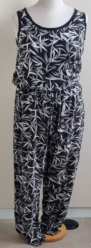 Upfashion zwarte junmpsuit met wit/grijze bladeren print mt. 42