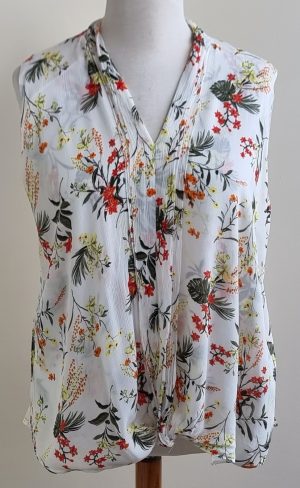 s.Oliver witte blouse met bloemen print mt. 46