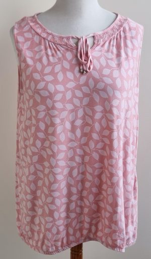 Bonita roze top met zachtroze print mt. XXL