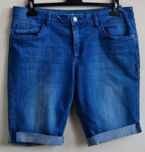 C & A stretchy jeans short mt. 42