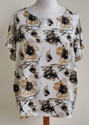 Norah creme blouse met print in natuur tinten mt. 46