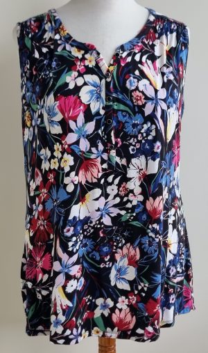 MS Mode zwarte top met bloemen prints mt. L