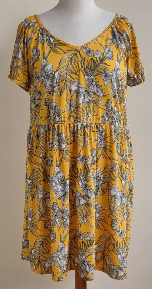 LH gele jurk met zwart/witte print mt. XL