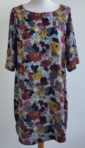 Casual Ladies zomer jurkje in mooie kleuren mt. M